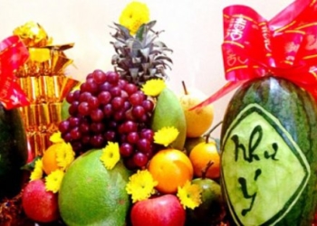 Bài trí bàn thờ hợp phong thủy đón Tết (P4): Bày mâm ngũ quả