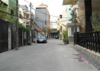 Nên mua nhà to trong hẻm nhỏ hay nhà nhỏ trong hẻm to?