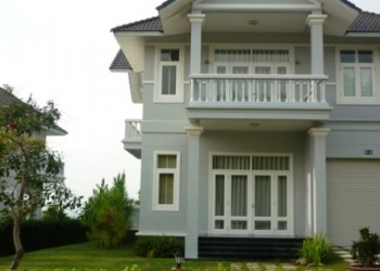 Con tôi đòi về ở chung cư sau nửa năm sống ở biệt thự