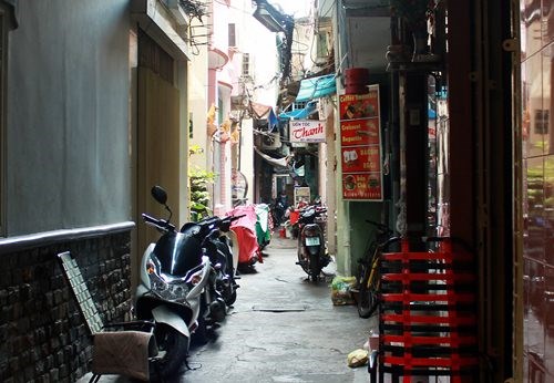 Ở nhà hẻm có nhiều bất tiện hơn ở chung cư? mua nhà trong hẻm